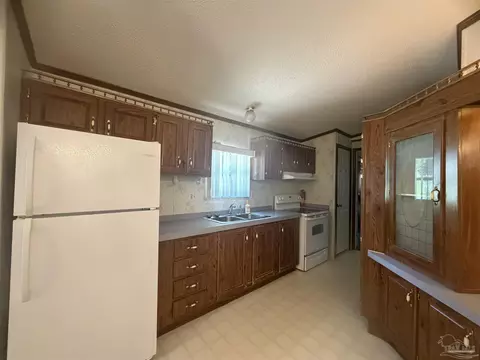 5244 Madison Ave, Pace, FL 32571 photo 8