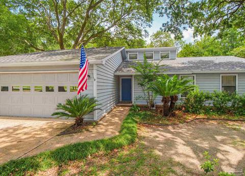 5682 Windsong Dr, Milton, FL 32570