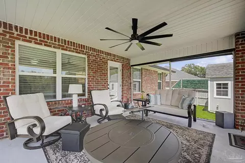 Exterior - 5643 Burr St, Milton, FL 32570 photo 3 of 9