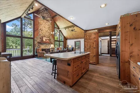 Kitchen - 5101 Hwy 4, Jay, FL 32565 photo 3 of 3