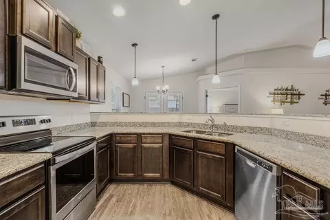 Kitchen - 4378 Thistle Pine Ct, Pace, FL 32571 photo 2 of 4