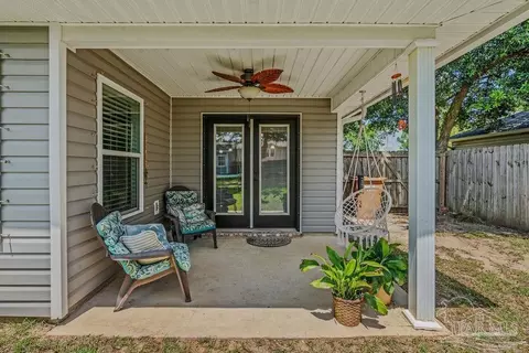 Exterior - 4378 Thistle Pine Ct, Pace, FL 32571 photo 3 of 8