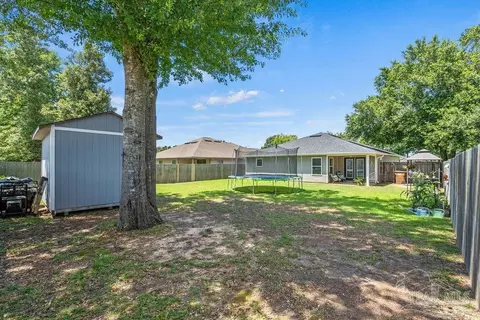 Exterior - 4378 Thistle Pine Ct, Pace, FL 32571 photo 4 of 8