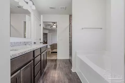 Entry Way - 4378 Thistle Pine Ct, Pace, FL 32571 photo 6 of 8