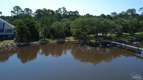 879 Dolphin Rd, Milton, FL 32583 photo 18