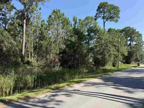 879 Dolphin Rd, Milton, FL 32583 photo 19