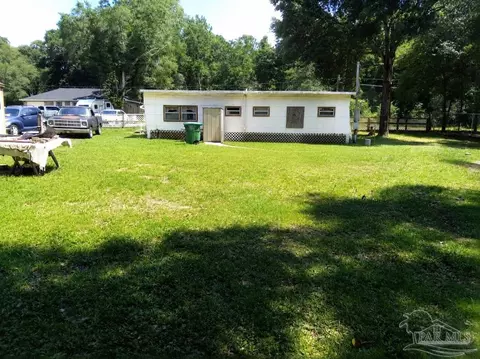 6329 Simpson Dr, Milton, FL 32570 photo 2