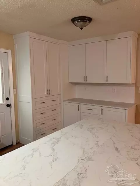 4075 Charles Cir, Pace, FL 32571 photo 3