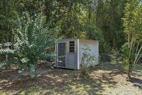 5097 Hamilton Ln, Pace, FL 32571 photo 6