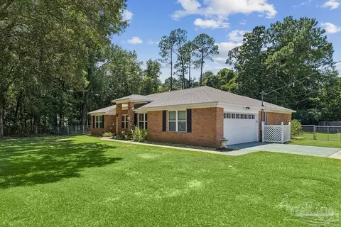 5097 Hamilton Ln, Pace, FL 32571 photo 4