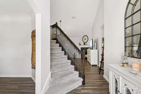 Entry Way - 3028 Greystone Dr, Pace, FL 32571 photo 1 of 8