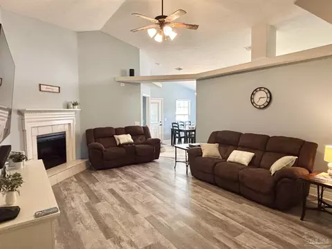 5089 Covington Dr, Pace, FL 32571 photo 5