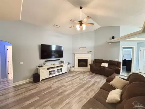 5089 Covington Dr, Pace, FL 32571 photo 6