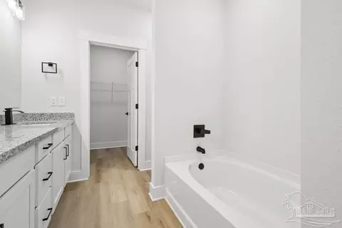 Entry Way - 3261 Glade Dr, Milton, FL 32570 photo 5 of 6