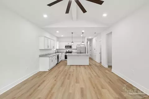 Entry Way - 3261 Glade Dr, Milton, FL 32570 photo 1 of 6