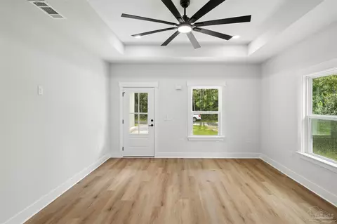 Living - 3257 Glade Dr, Milton, FL 32583 photo 1 of 2
