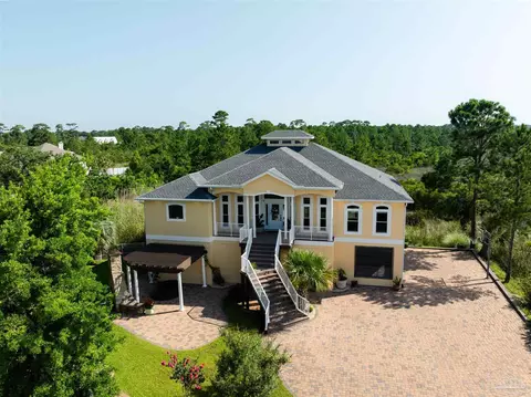 418 Deer Point Dr, Gulf Breeze, FL 32561
