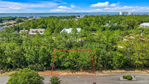 10691 Close Hauled Rd, Pensacola, FL 32507