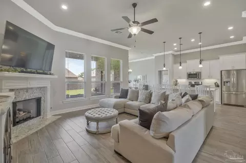 2133 Eagles Ridge Cv, Cantonment, FL 32533 photo 7