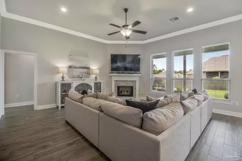 2133 Eagles Ridge Cv, Cantonment, FL 32533 photo 8