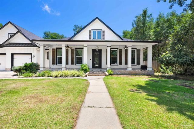 5710 Red Cedar St, Pensacola, FL 32507