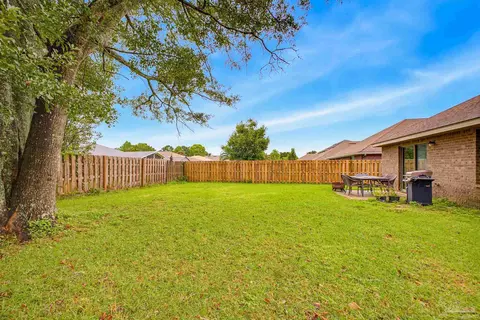Exterior - 4939 Makenna Cir, Pace, FL 32571 photo 7 of 10