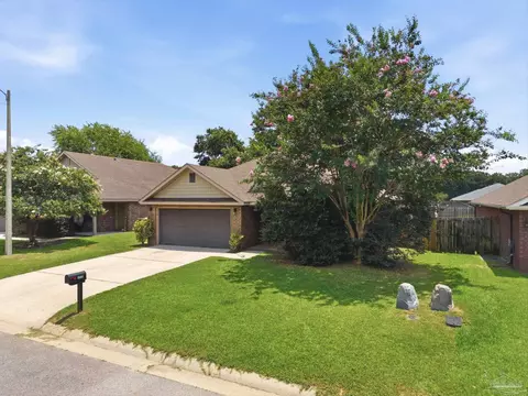 4939 Makenna Cir, Pace, FL 32571 photo 3