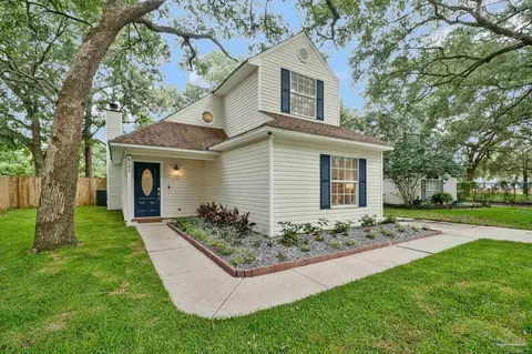 6102 Chablis Ln, Pensacola, FL 32504