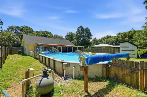 Exterior - 4503 Rice Rd, Milton, FL 32583 photo 12 of 18