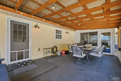 Exterior - 4503 Rice Rd, Milton, FL 32583 photo 7 of 18