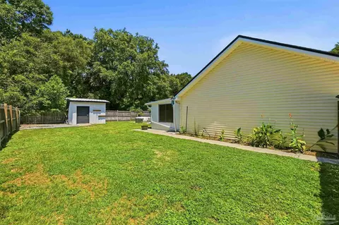 Exterior - 4503 Rice Rd, Milton, FL 32583 photo 16 of 18