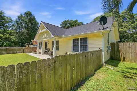 Exterior - 4503 Rice Rd, Milton, FL 32583 photo 14 of 18