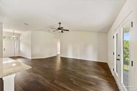 5735 Mill Stream Way, Pace, FL 32571 photo 4