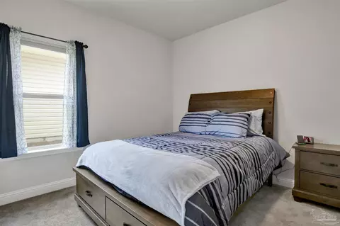 Bedroom - 1641 Slate Dr, Cantonment, FL 32533 photo 3 of 5