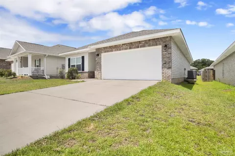 Exterior - 1641 Slate Dr, Cantonment, FL 32533 photo 4 of 8