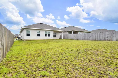 Exterior - 1641 Slate Dr, Cantonment, FL 32533 photo 8 of 8