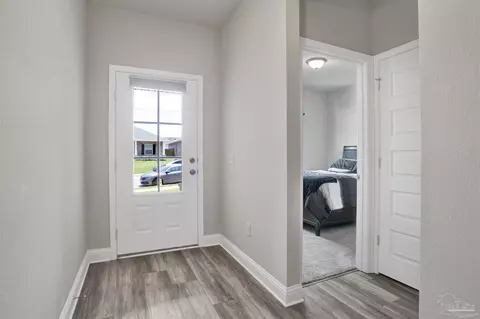 Entry Way - 1641 Slate Dr, Cantonment, FL 32533 photo 3 of 4