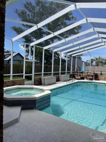 6039 SE Chandelle Se Chandelle Cir, Pensacola, FL 32507