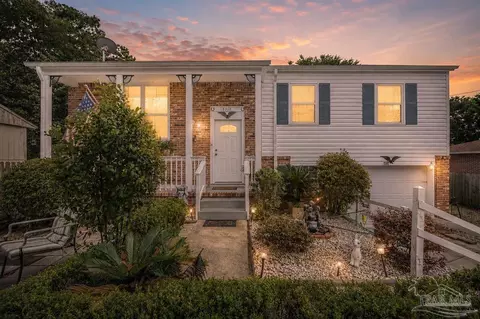 3310 Bluewater Dr, Pensacola, FL 32503