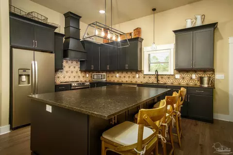 Kitchen - 5003 Timber Ridge Dr, Pace, FL 32571 photo 1 of 2
