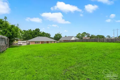 Exterior - 3310 Indian Hills Dr, Pace, FL 32571 photo 3 of 7