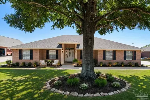 Exterior - 3310 Indian Hills Dr, Pace, FL 32571 photo 2 of 7