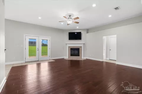 Living - 3310 Indian Hills Dr, Pace, FL 32571 photo 4 of 8