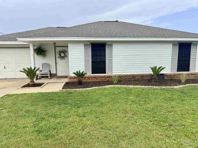 818 Amberway Dr, Pensacola, FL 32506