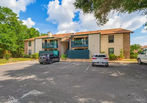 2299 Scenic Hwy #L8, Pensacola, FL 32503