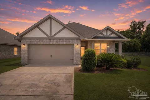 6510 Covington Cir, Pensacola, FL 32526