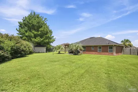 Exterior - 5764 Shady Glen Ct, Pace, FL 32571 photo 8 of 12