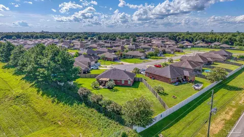 View/Area - 5764 Shady Glen Ct, Pace, FL 32571 photo 4 of 7