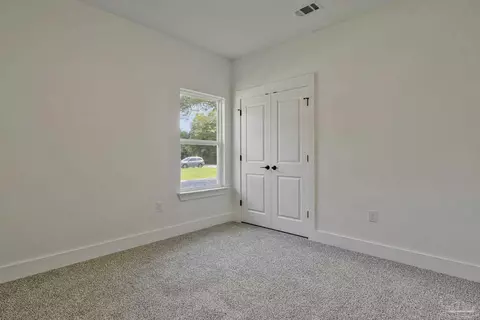Bedroom - 2995 N 13th Ave, Milton, FL 32583 photo 4 of 7