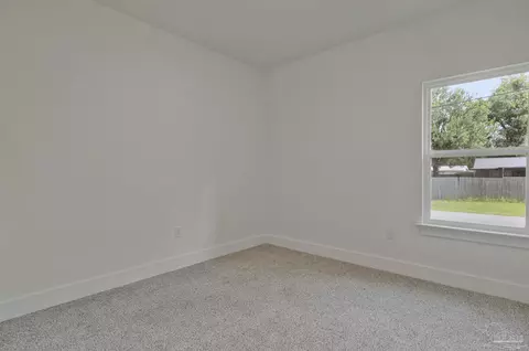 Bedroom - 2995 N 13th Ave, Milton, FL 32583 photo 5 of 7